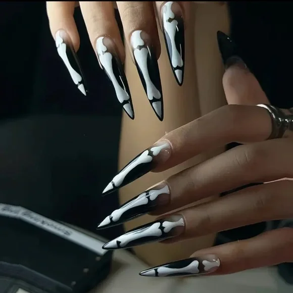 Black & White Skeleton Long Stiletto Nails Reusable Handmade Medium NWT - Picture 3 of 11
